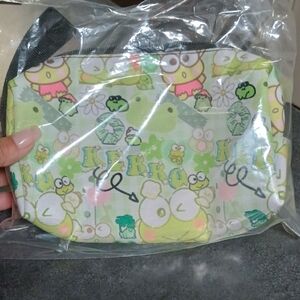 Medium Green Kero Kero Keroppi Cosmetic Bag